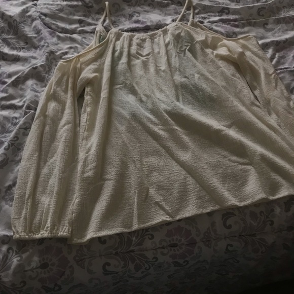 Large top - Picture 4 of 4